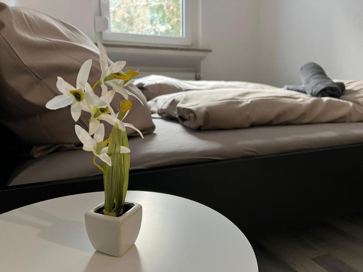 Schoenes Einfaches Zimmer In Oldenburg 109 Apartment Exterior photo