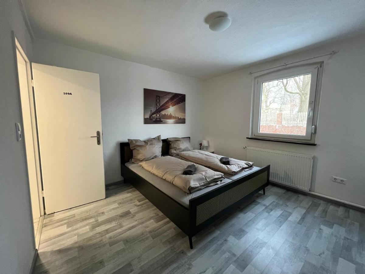 Schoenes Einfaches Zimmer In Oldenburg 109 Apartment Exterior photo